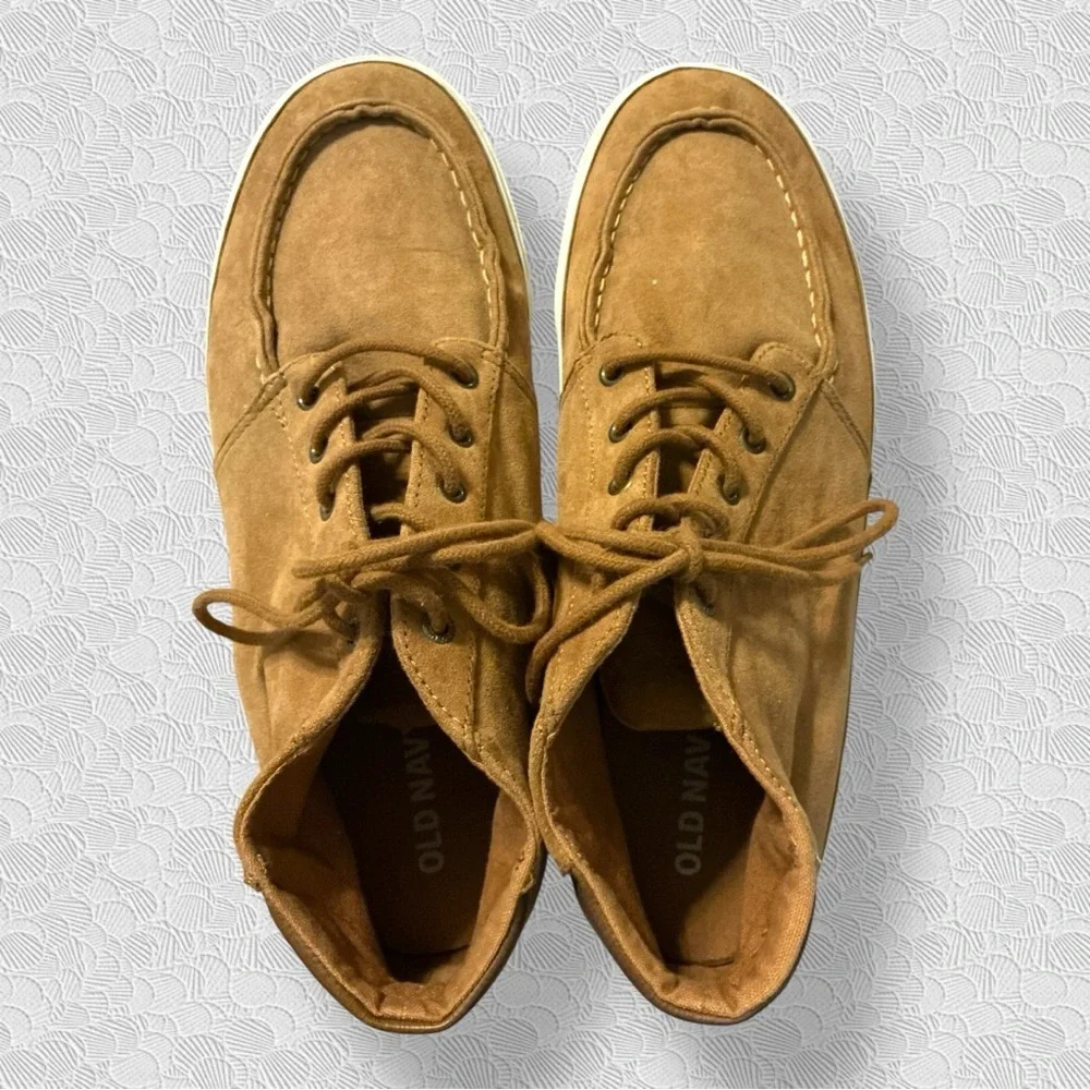 🌸OLD NAVY TAN FAUX-SUEDE MID TOP MOCCASINS
